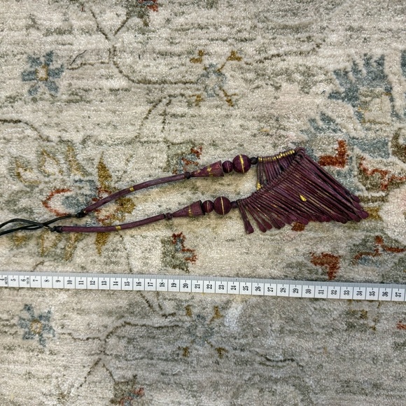 Elegant Purple and Gold Necklace - Picture 9 of 9